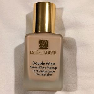 Estee Lauder Double Wear Foundation